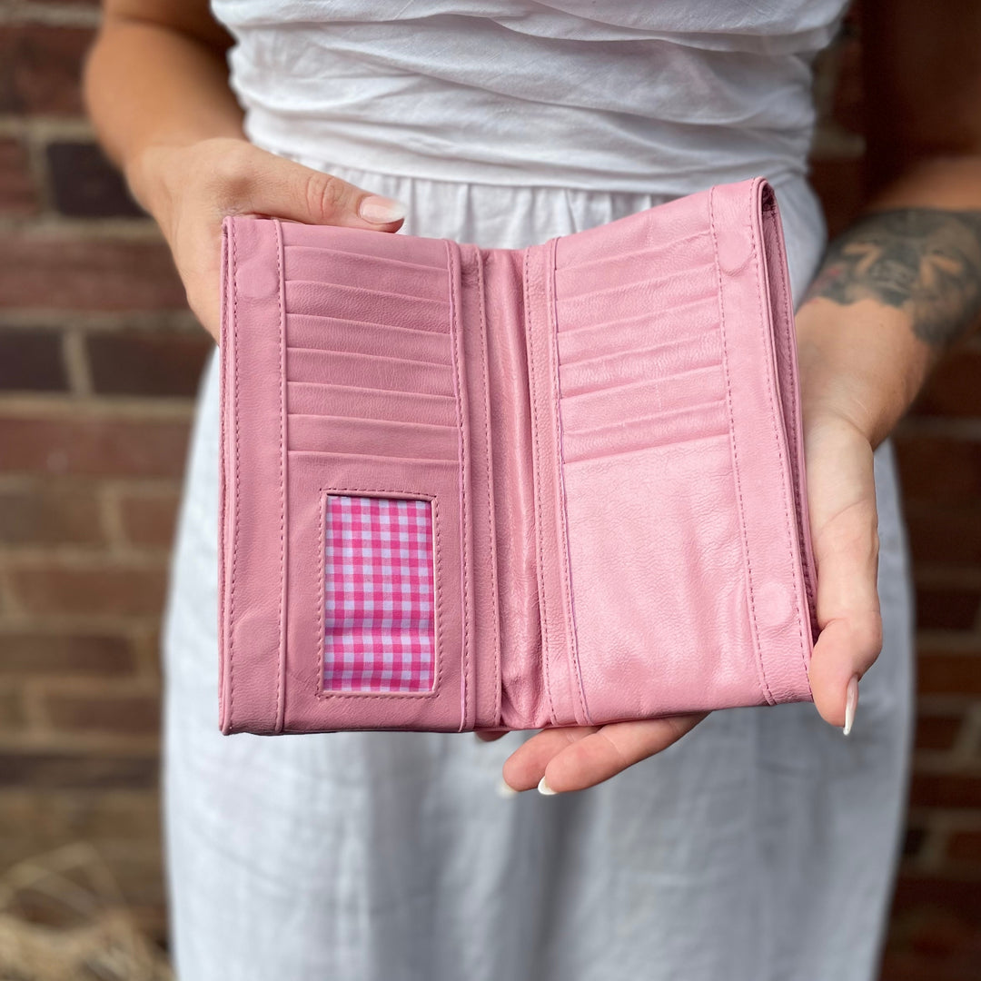 Large wallet in pink and black handmade embossed outlet leather